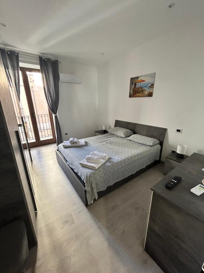 Casa Marina, La Terrazza Sul Mare Bed & Breakfast Чефалу Екстериор снимка