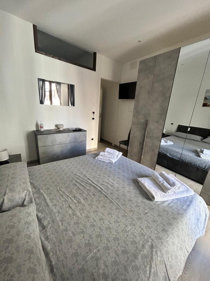 Casa Marina, La Terrazza Sul Mare Bed & Breakfast Чефалу Екстериор снимка